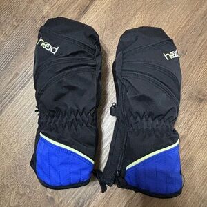 Kids Head Black mittens size small